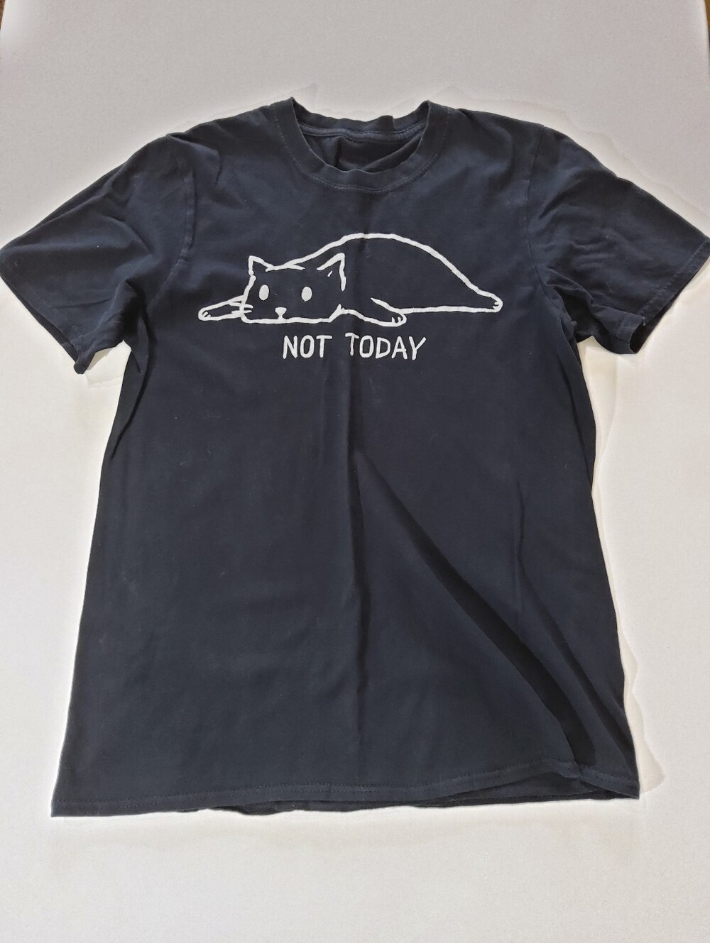 Threadless Not Today T-Shirt Mens Small Black White Sleeping Cat‎ Graphic Tee
